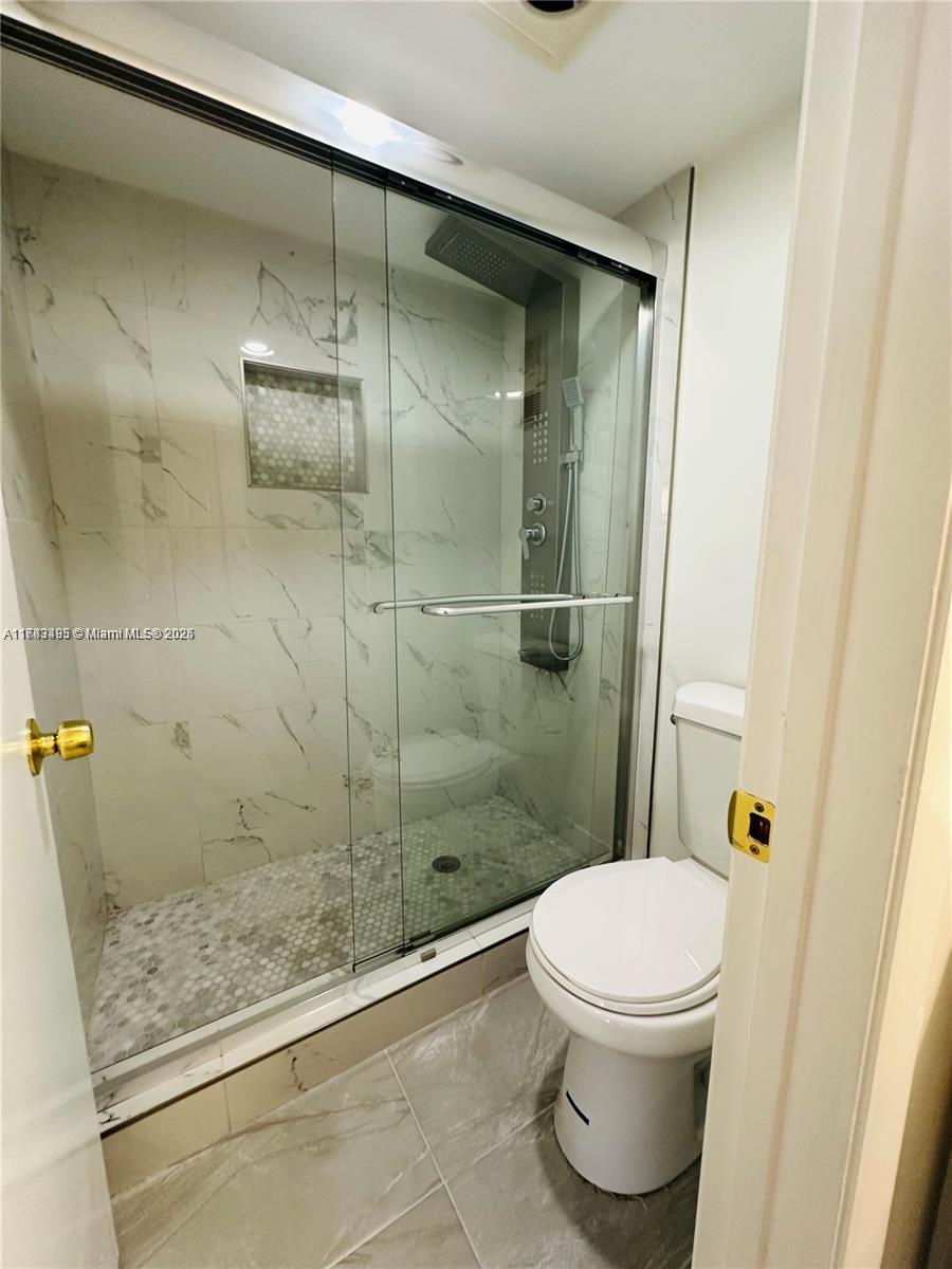 9501 Seagrape Dr #101, Davie, Florida image 5