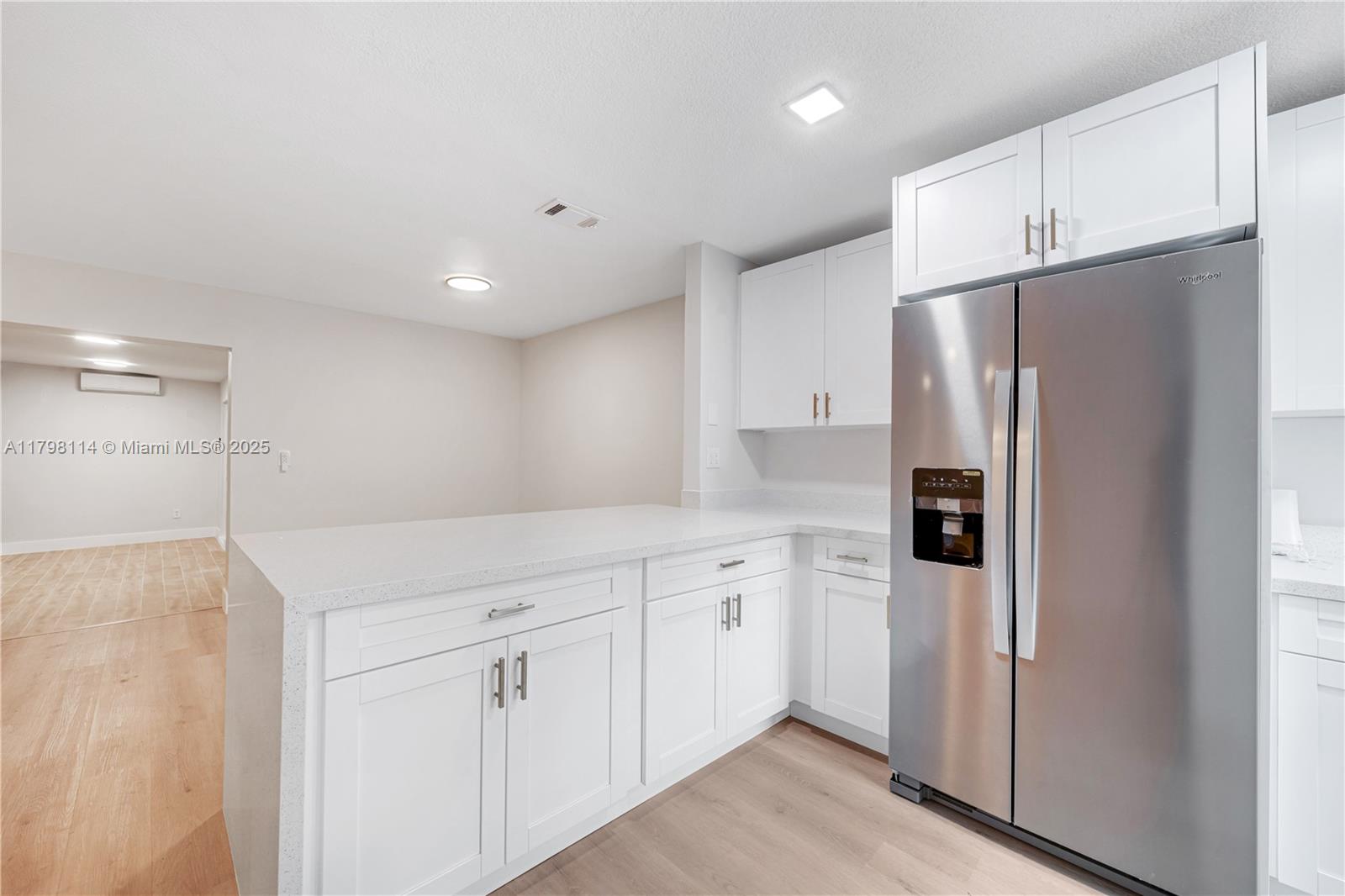 Property photo # 8