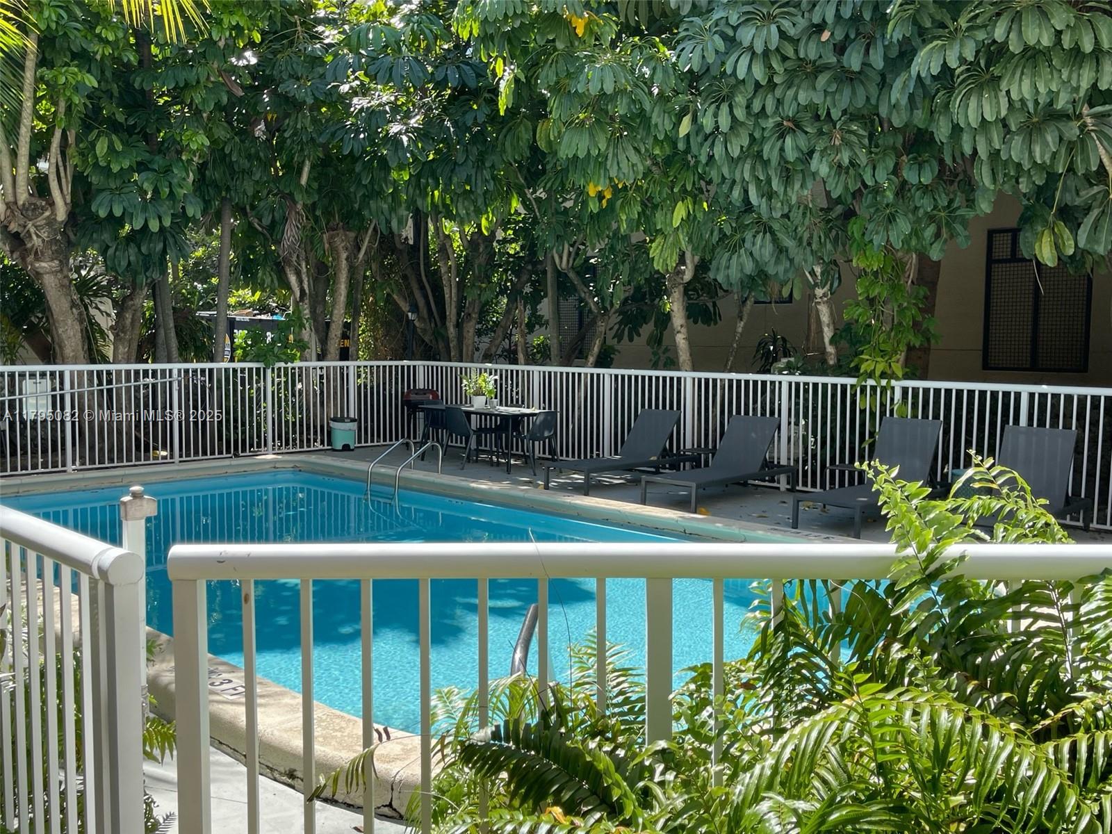 Property photo # 6