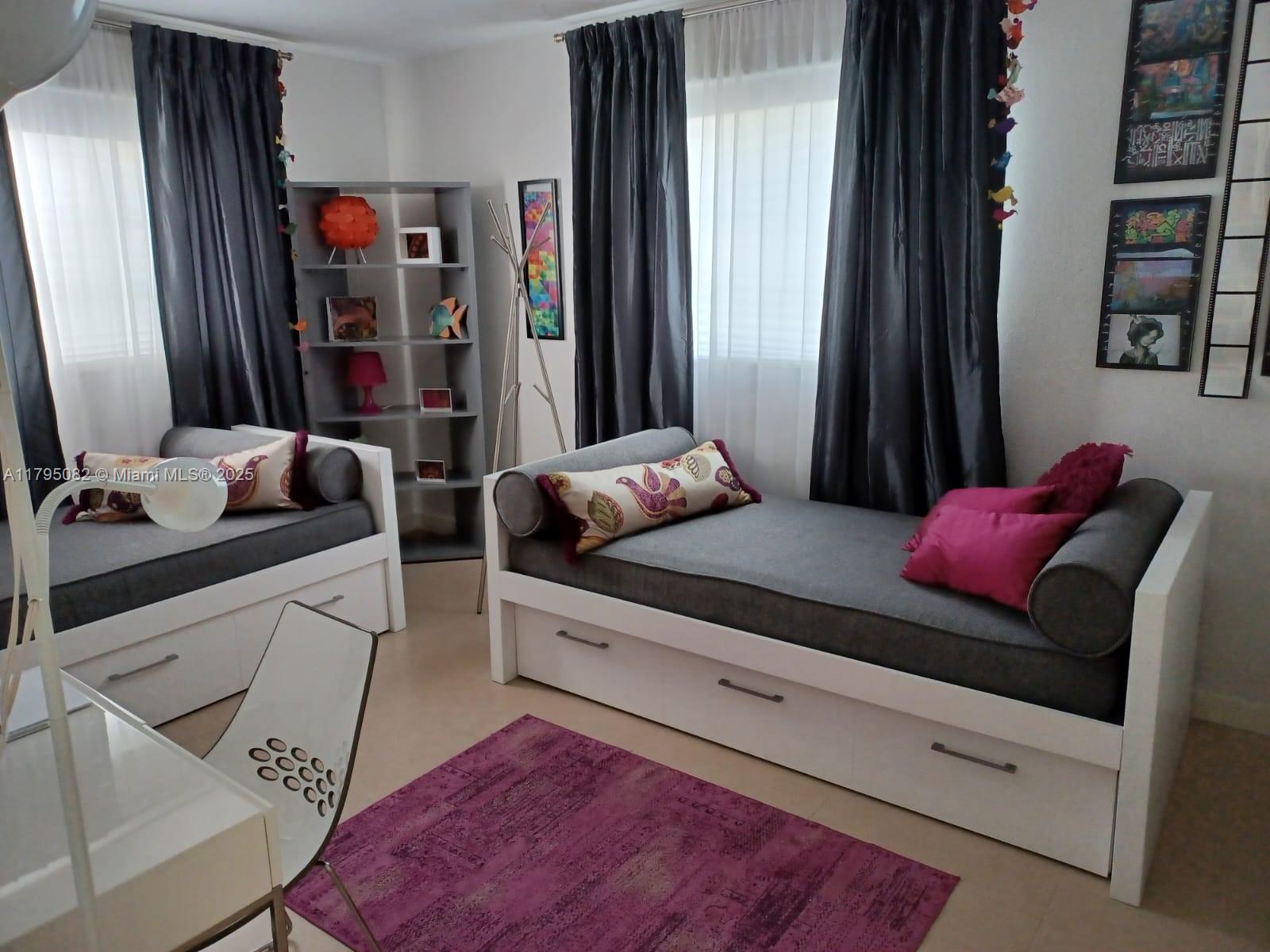 Property photo # 9