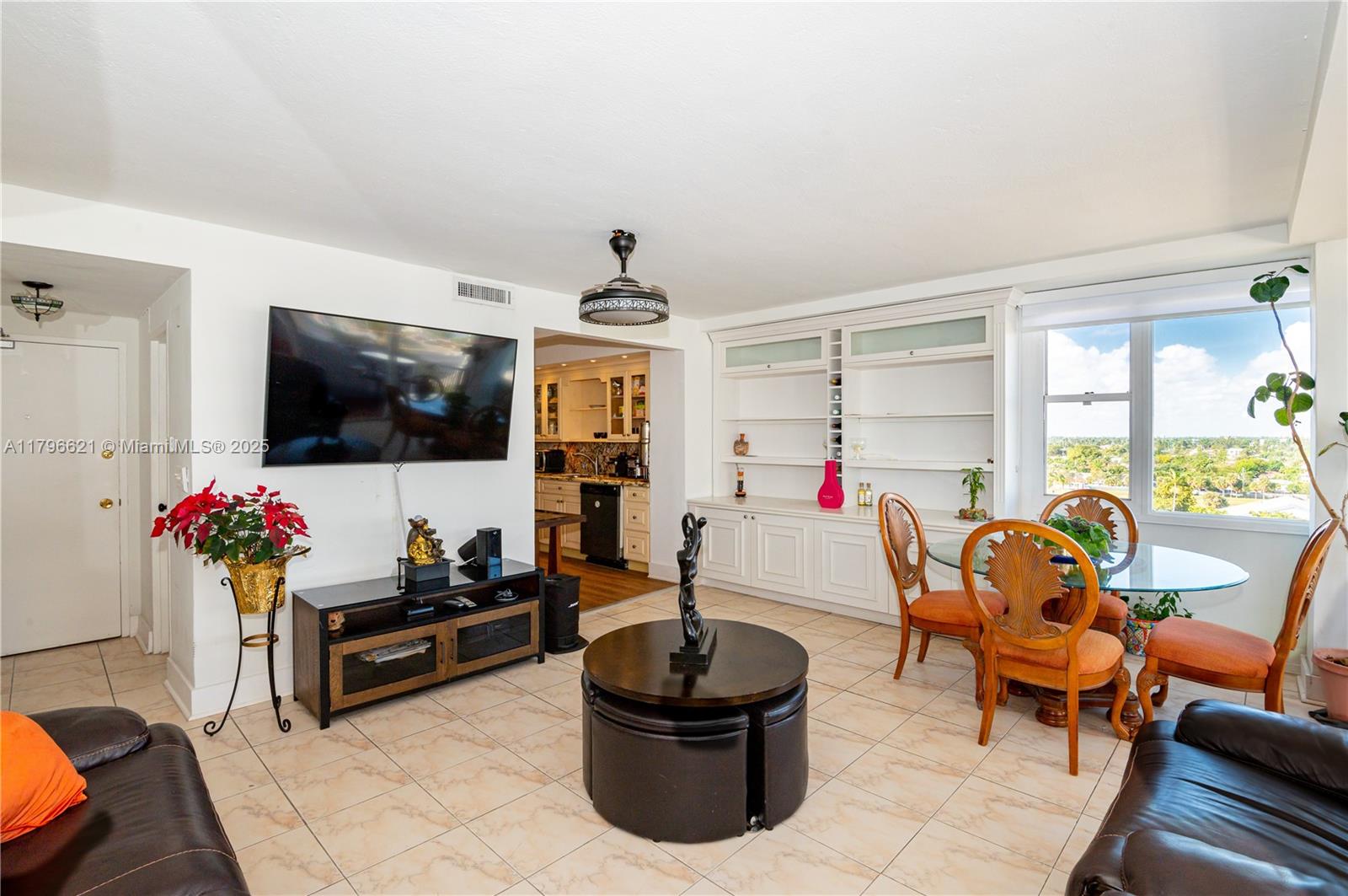 Property photo # 2