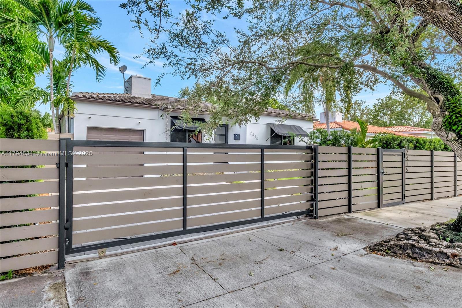 Property photo # 8