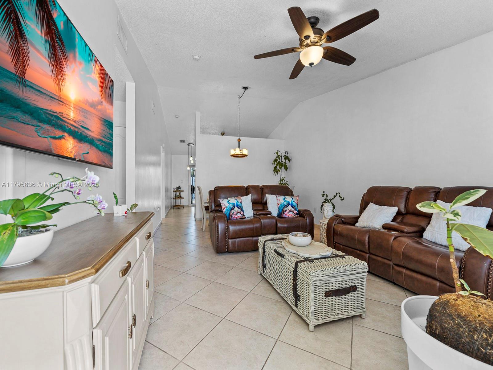 14671 SW 126th Pl, Miami, Florida image 3