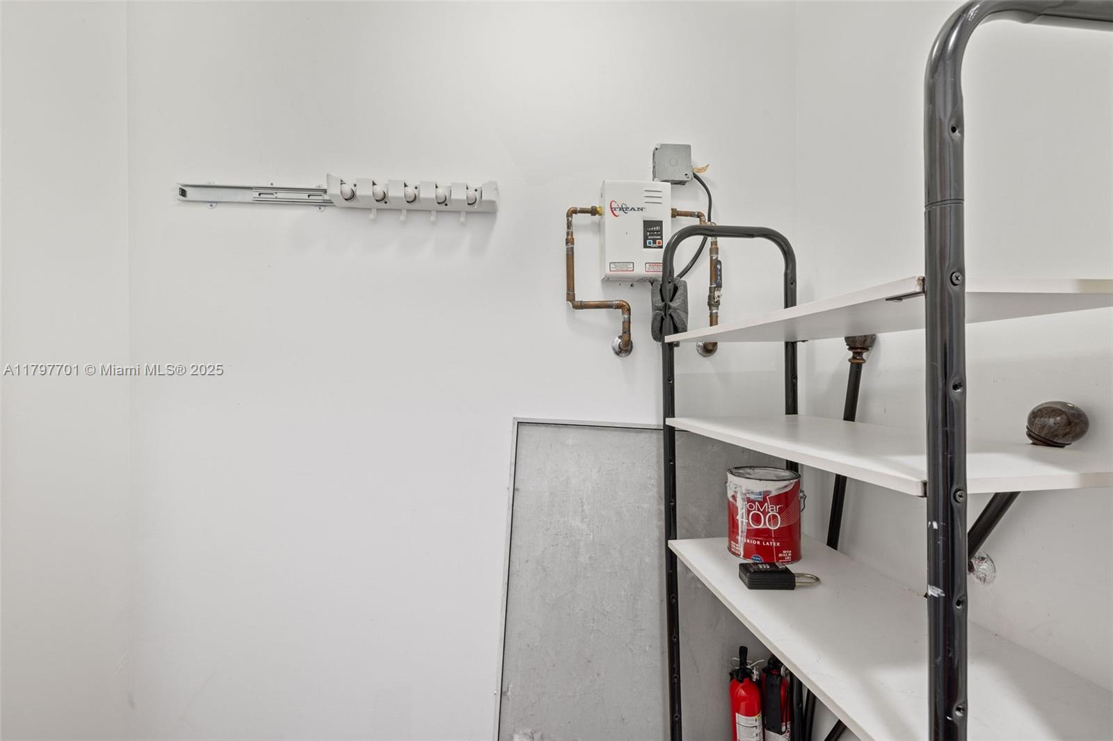 Property photo # 6