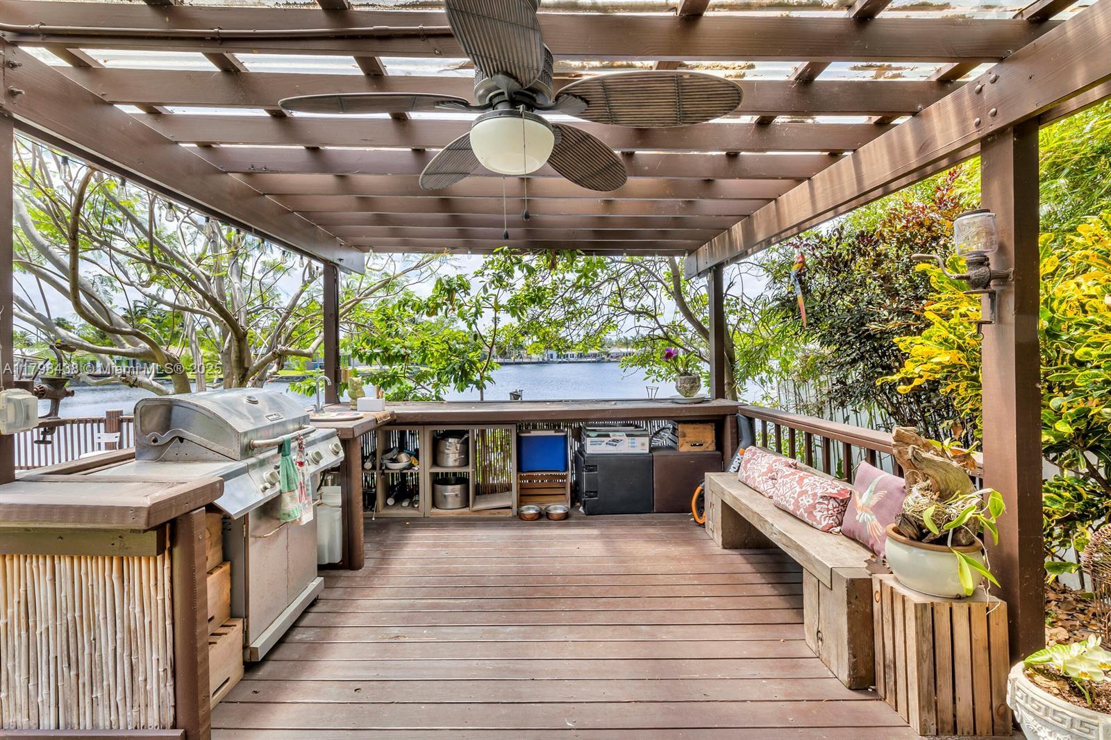 4221 NE 16th Ave, Oakland Park, Florida image 8