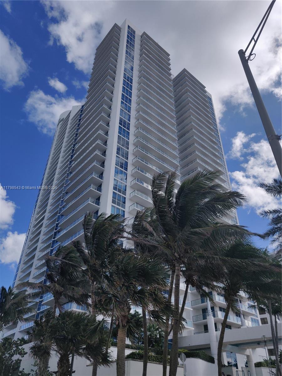 3101 S Ocean Dr #2206 For Sale A11798543, FL