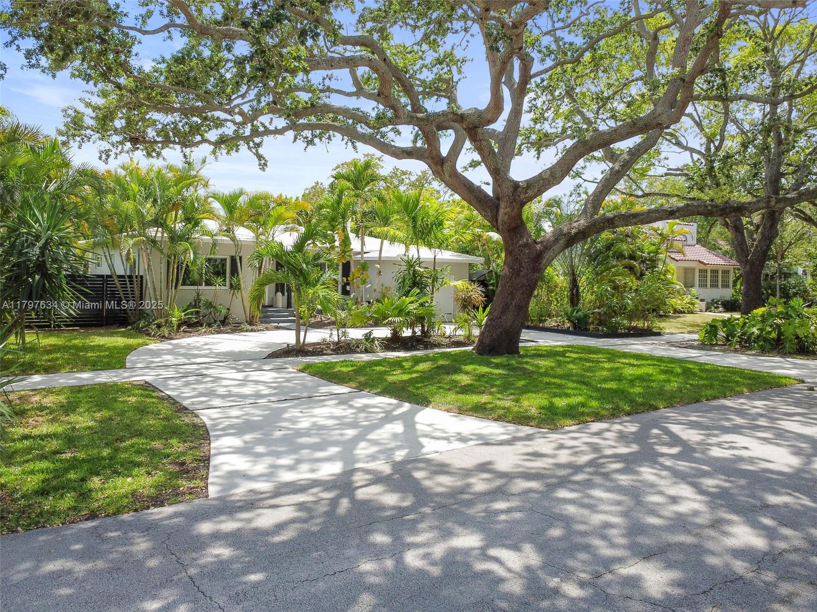 270 NE 104th St  For Sale A11797634, FL