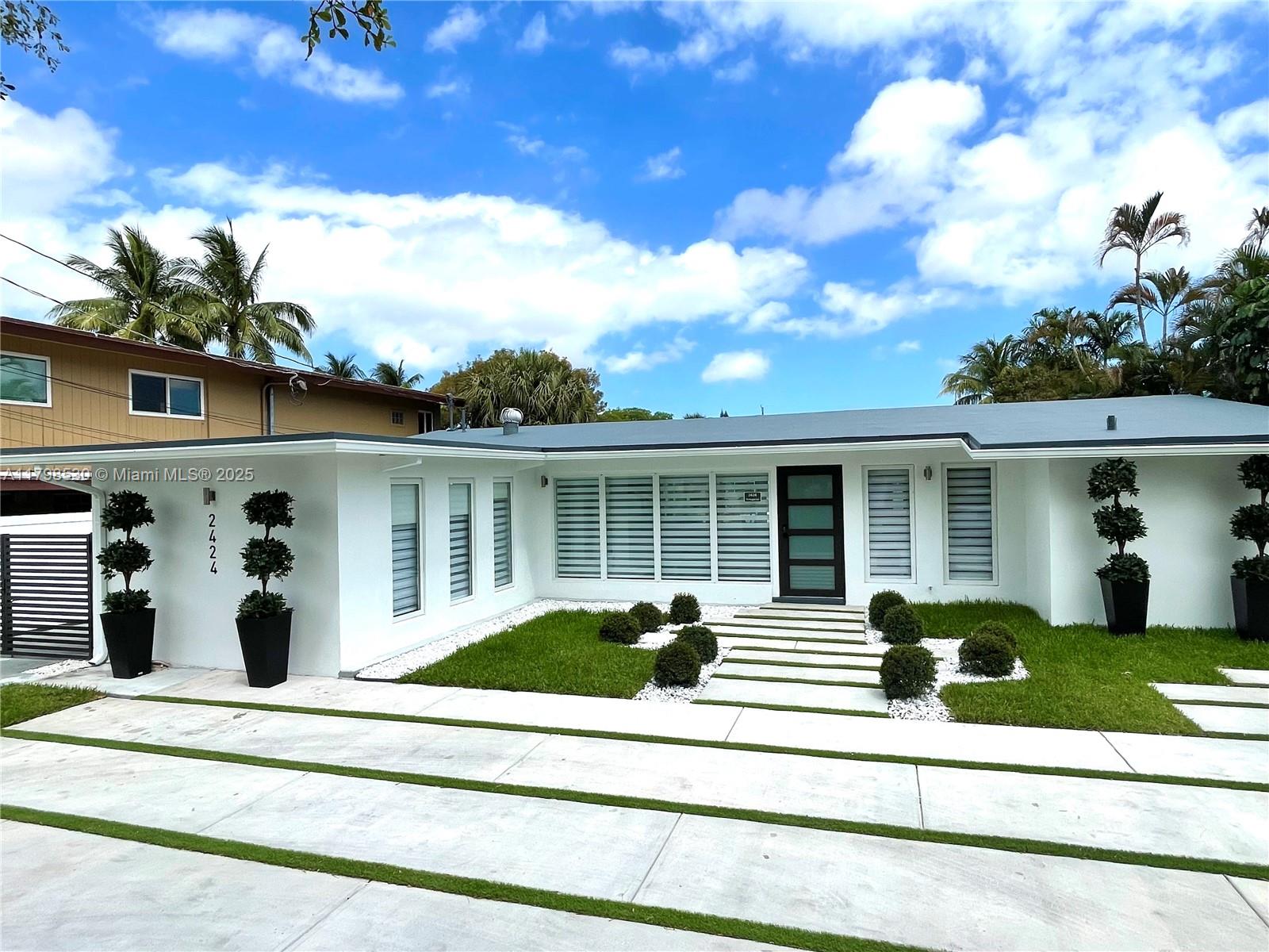 2424 Tortugas Ln, Fort Lauderdale, Florida 33312