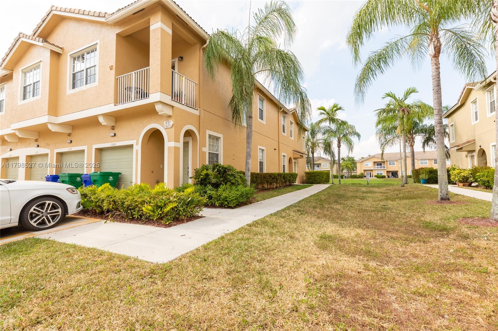 Property photo # 0