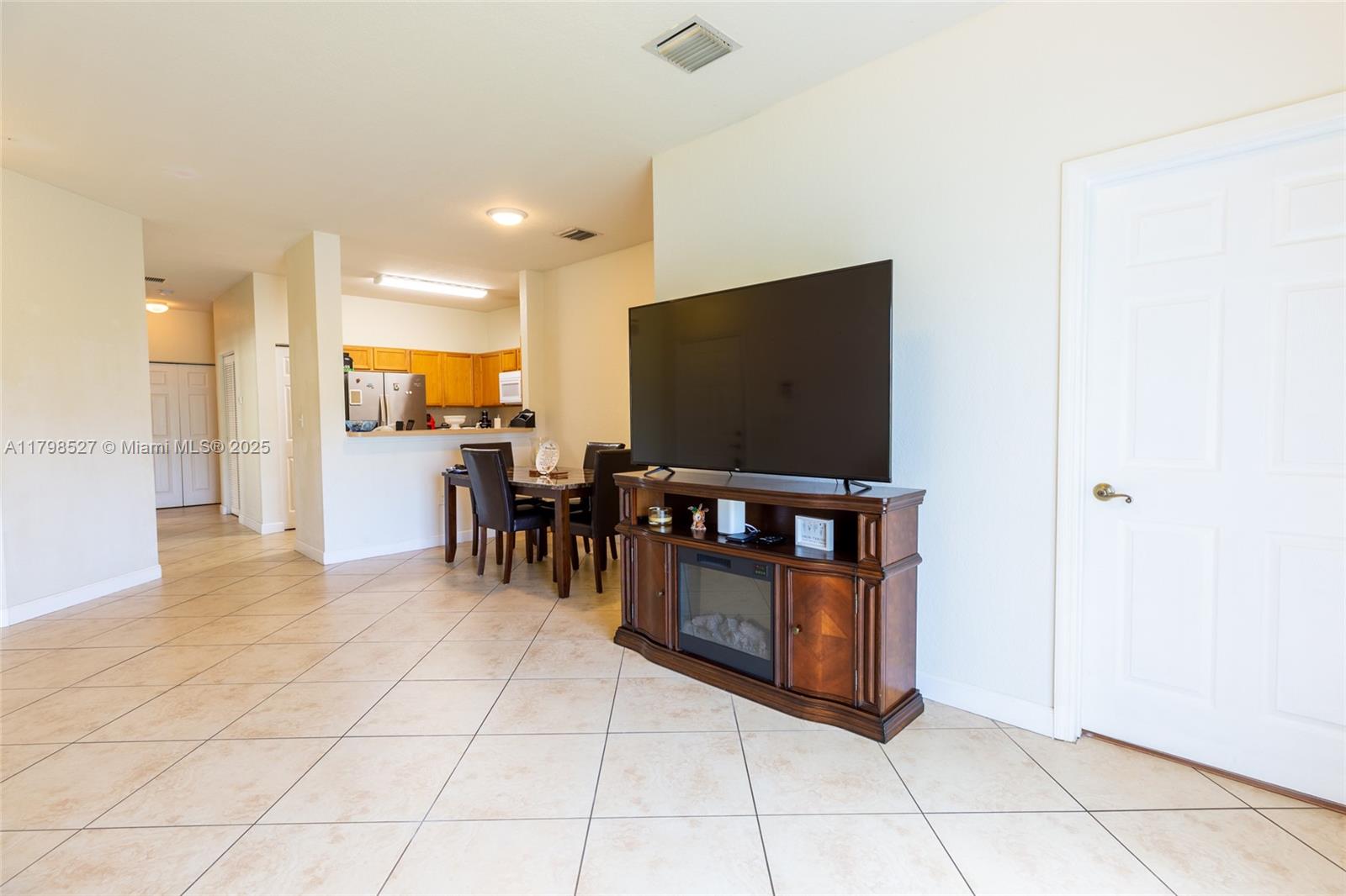 Property photo # 6