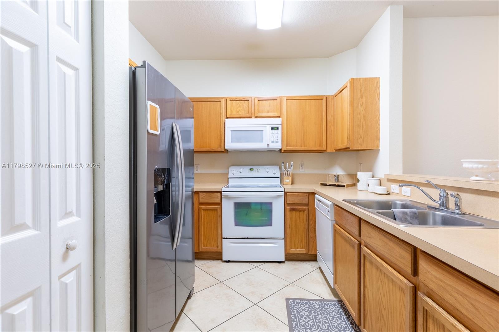 Property photo # 2