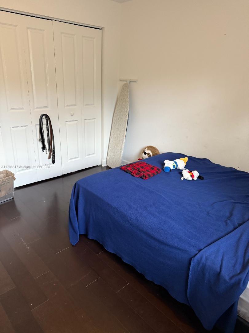 Listing Photo 11
