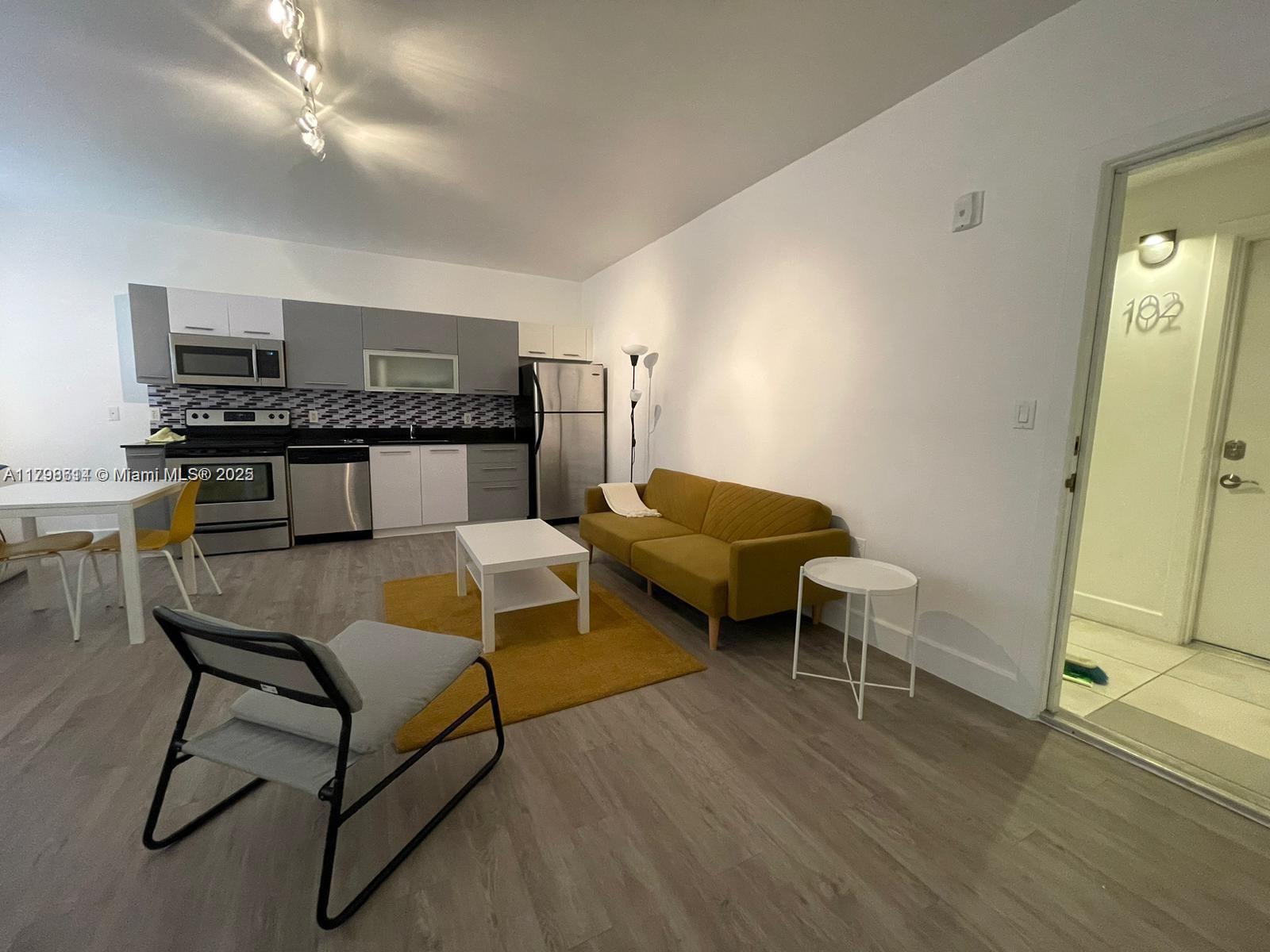 7734 Abbott Ave #105, Miami Beach, Florida image 7