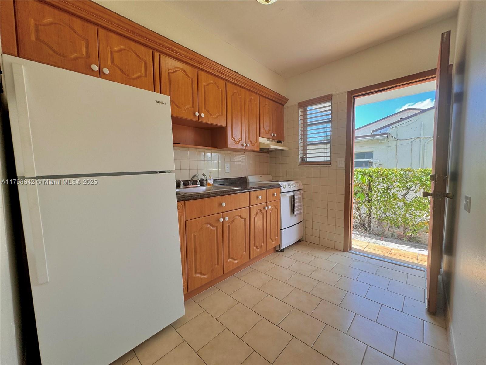Property photo # 8
