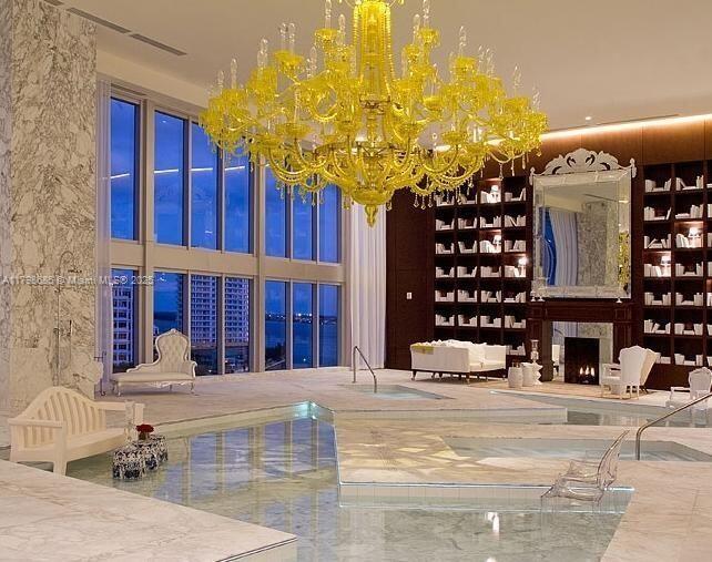 475 Brickell Ave #3010, Miami FL 33131