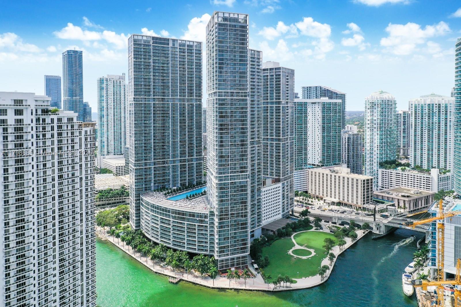 475 Brickell Ave #3010, Miami FL 33131