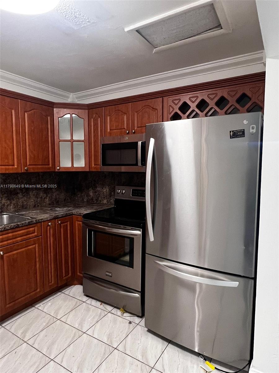 Property photo # 2