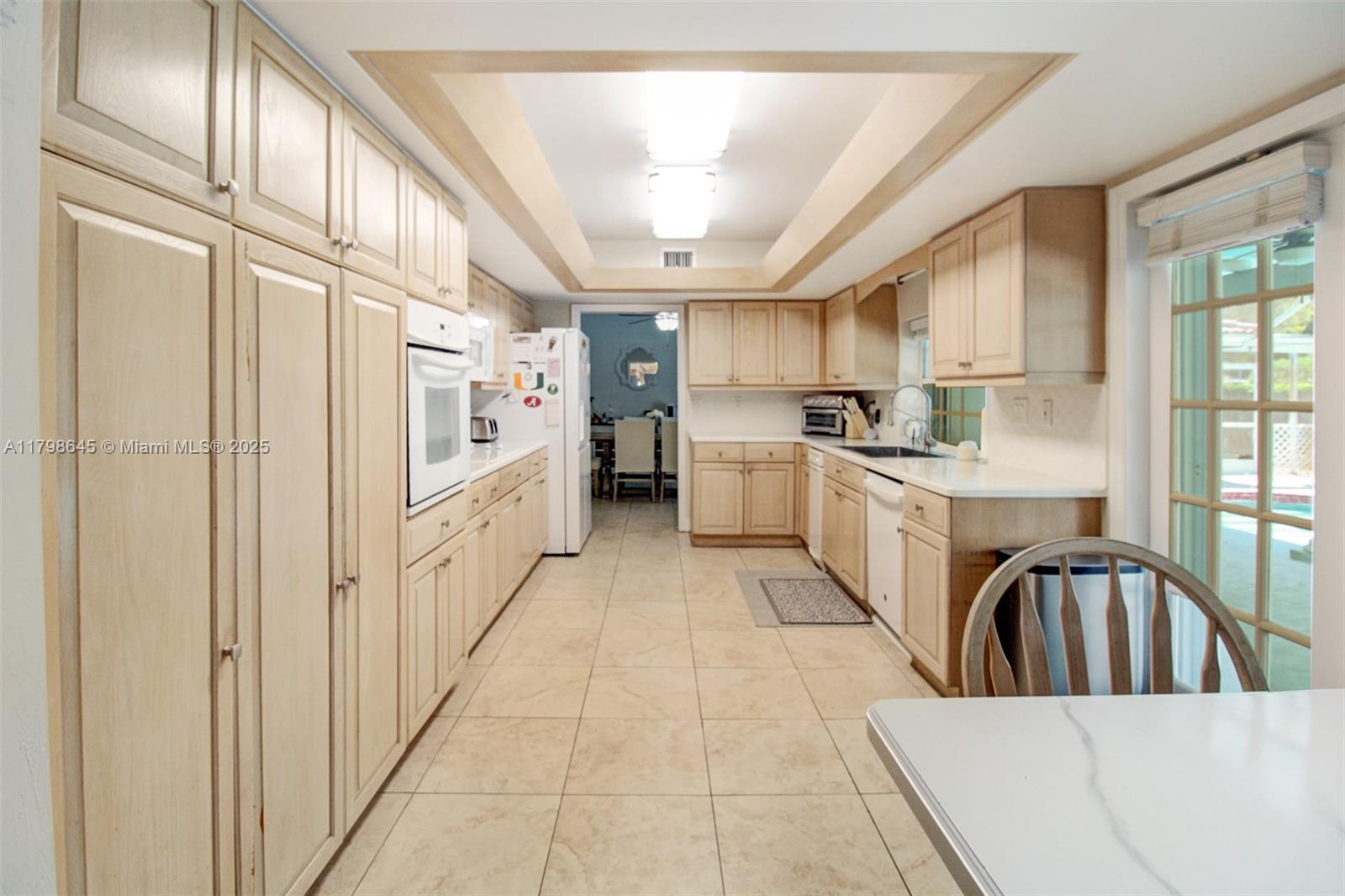 Listing Photo 17