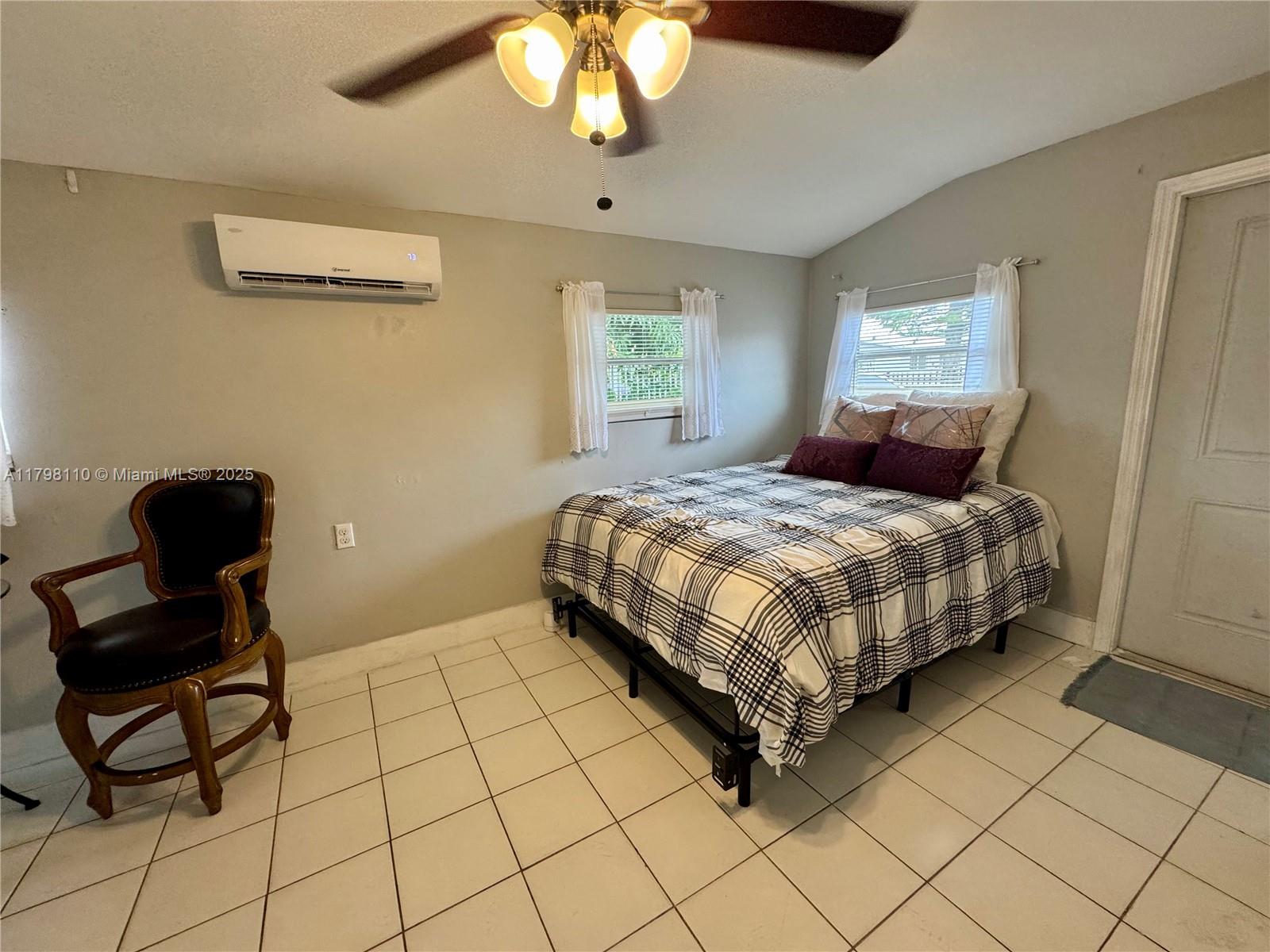 Property photo # 9