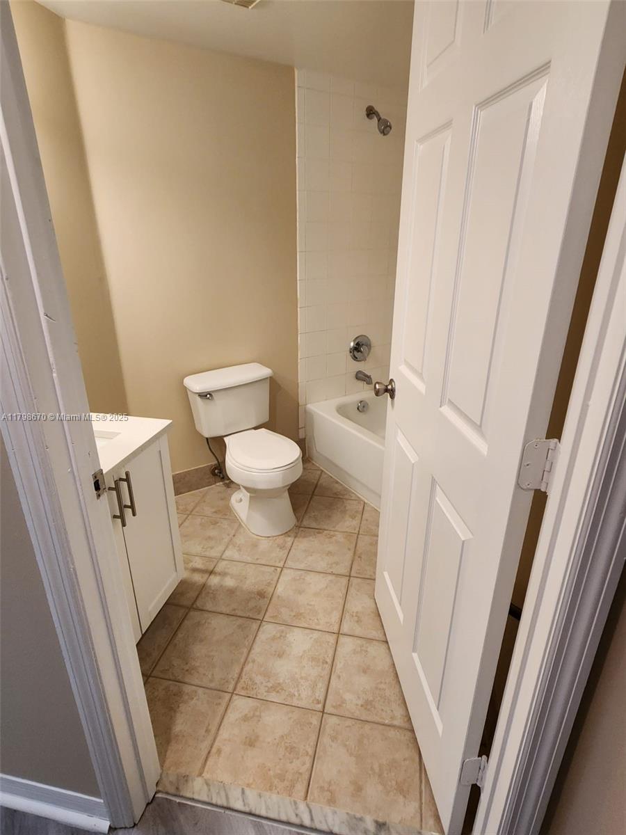 Property photo # 2