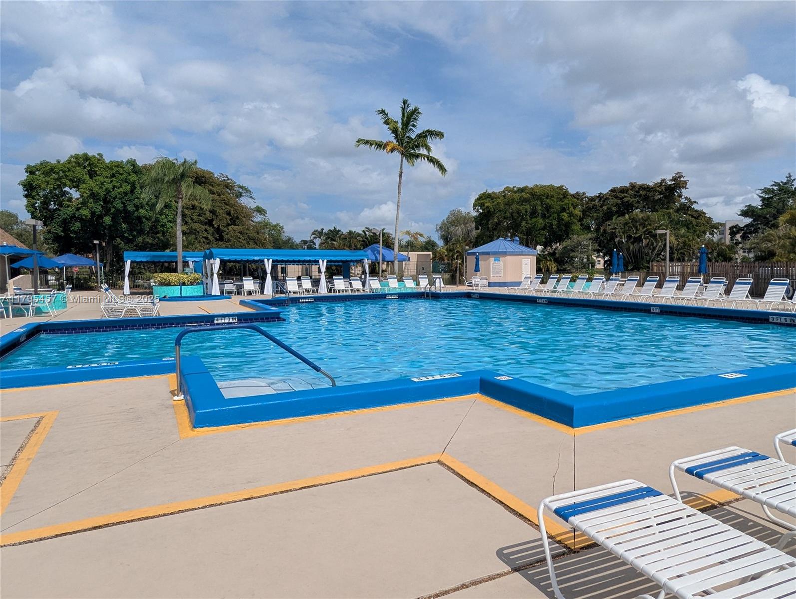 2541 N Nob Hill Rd #205, Sunrise, Florida image 35