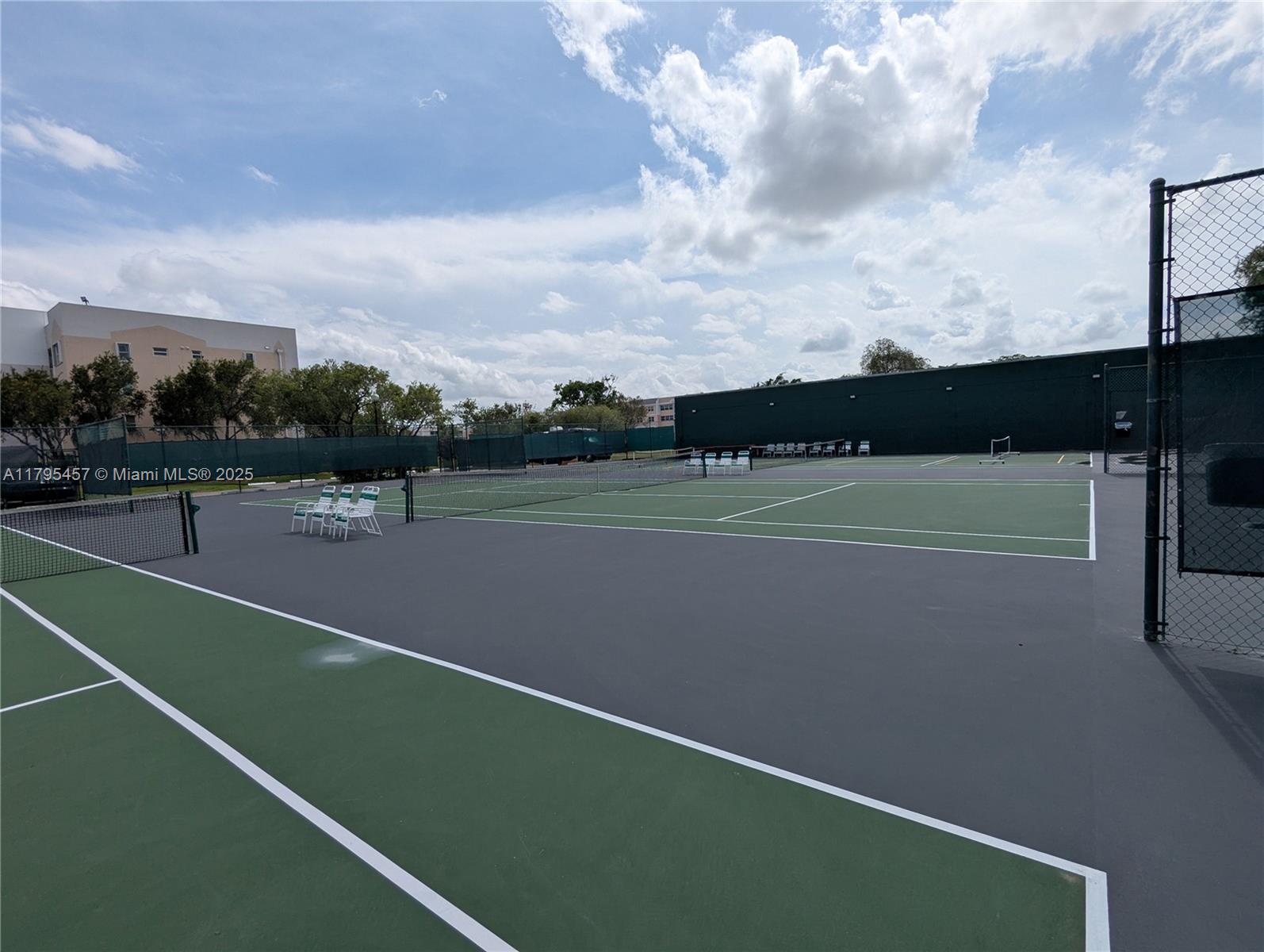 2541 N Nob Hill Rd #205, Sunrise, Florida image 50