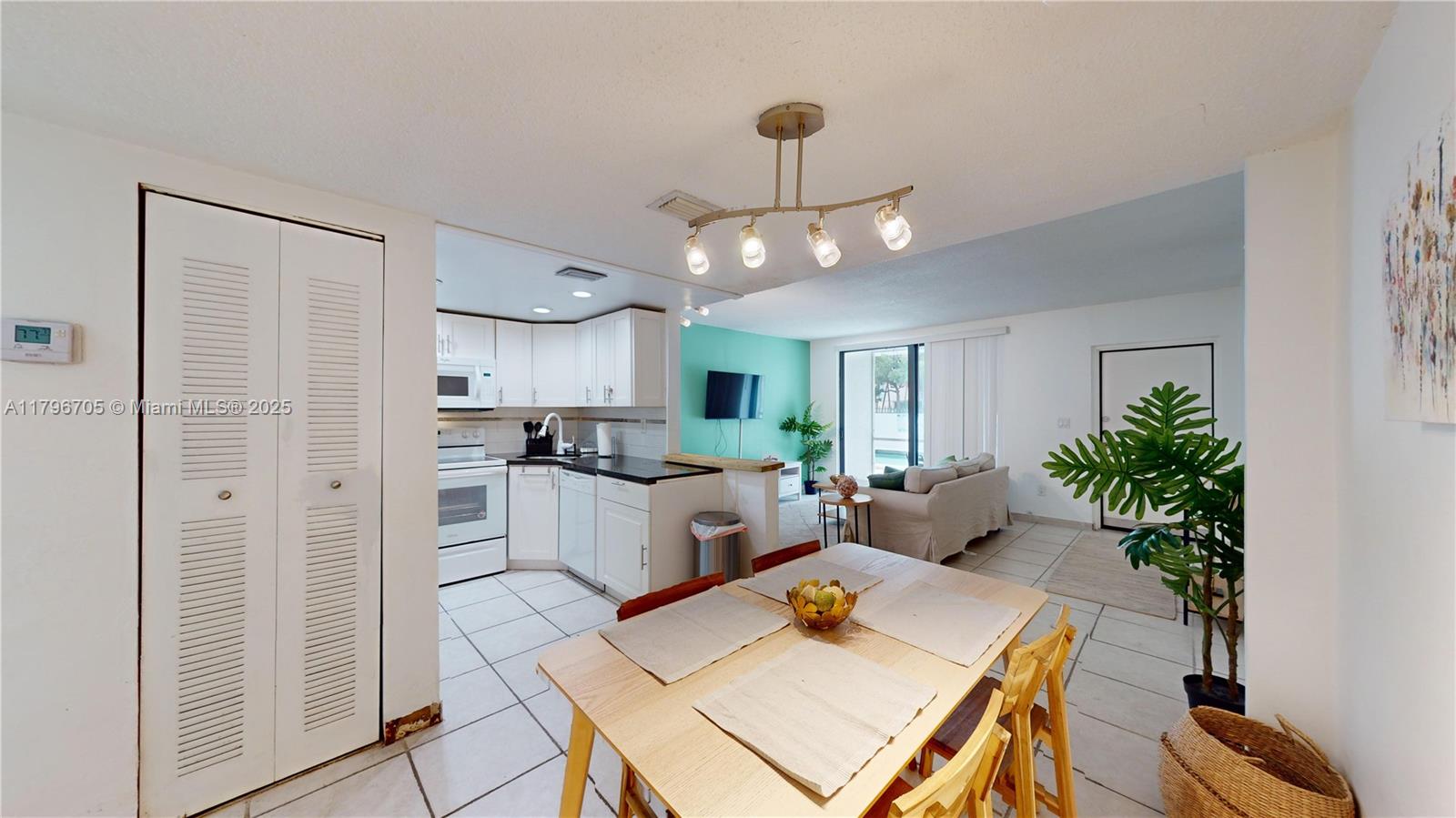 Property photo # 2