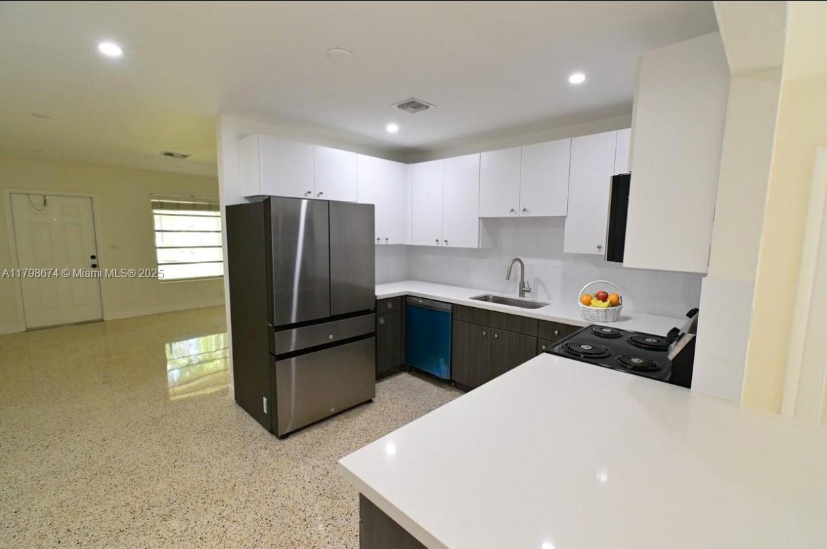 Property photo # 3
