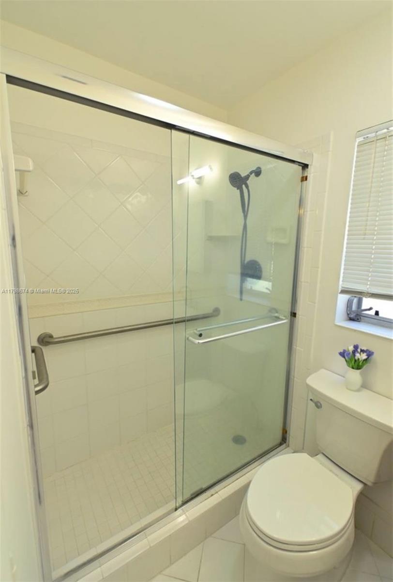 Property photo # 6
