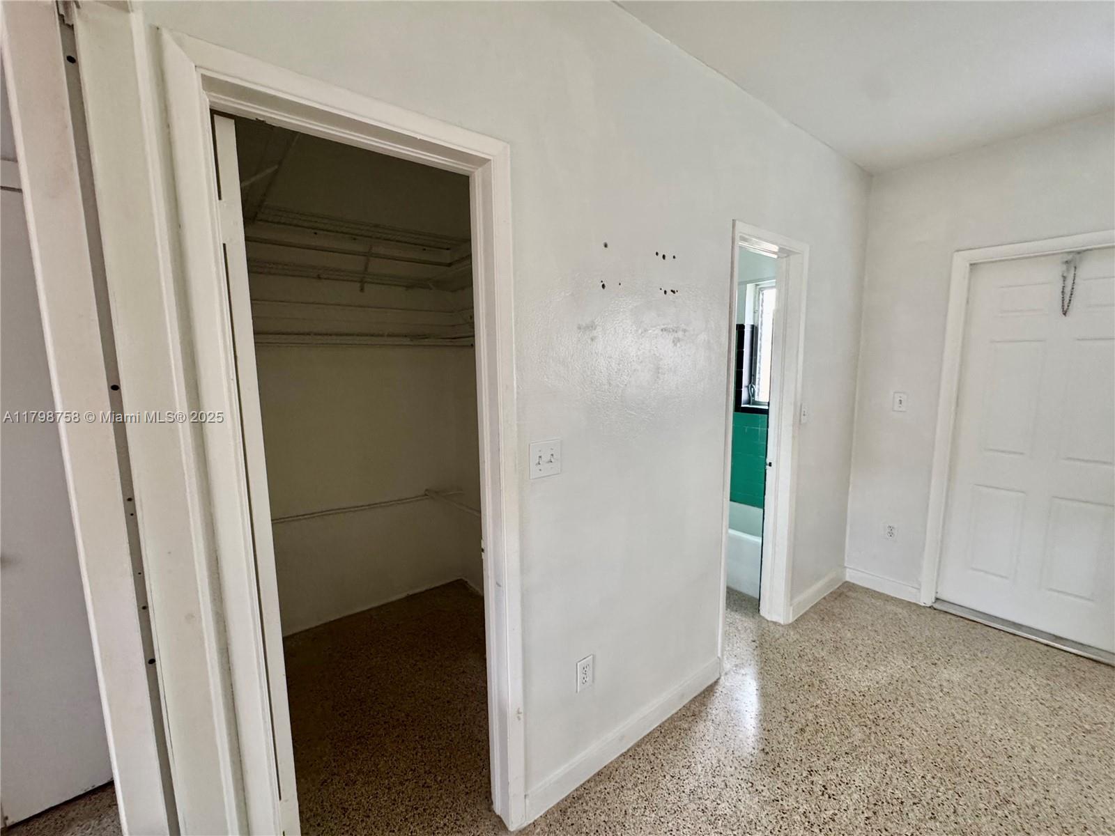 Property photo # 6