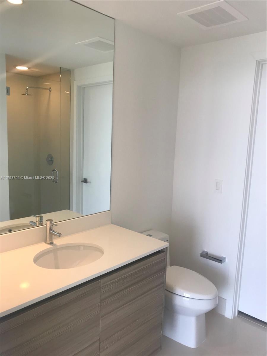 121 NE 34 ST #3007, Miami FL 33137