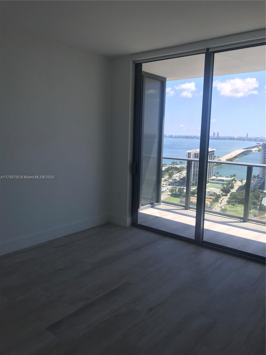 121 NE 34 ST #3007, Miami FL 33137