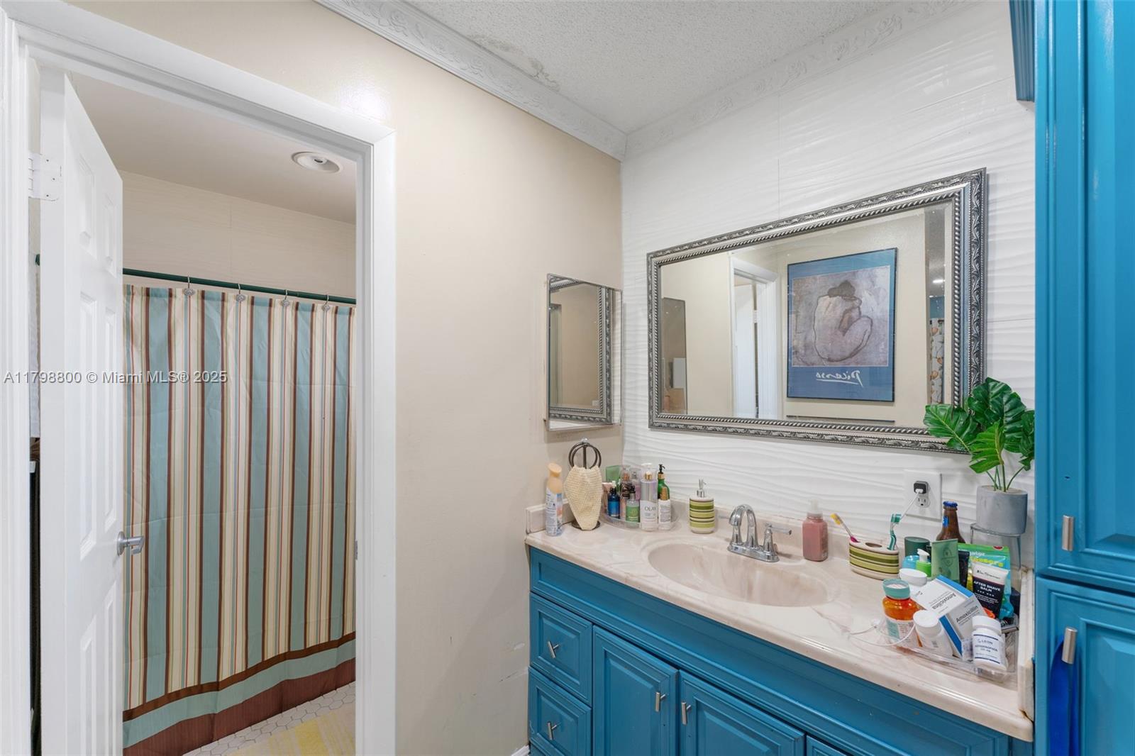 12329 SW 202nd Ter, Miami, Florida image 10