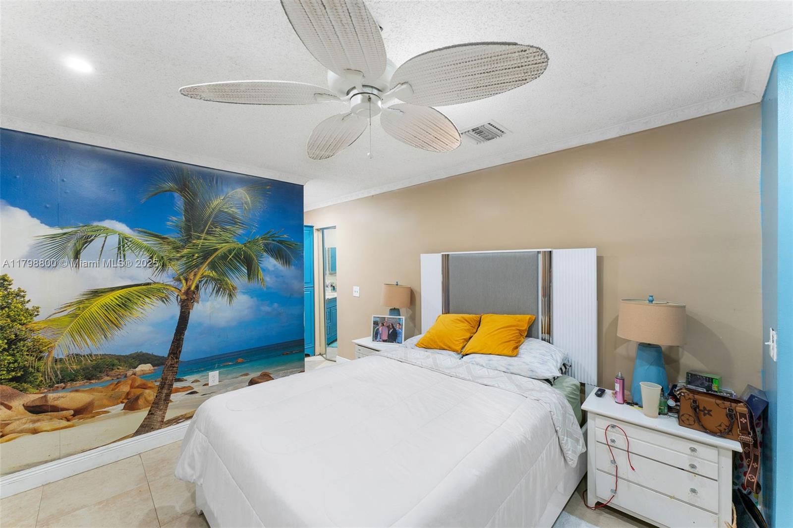 12329 SW 202nd Ter, Miami, Florida image 9