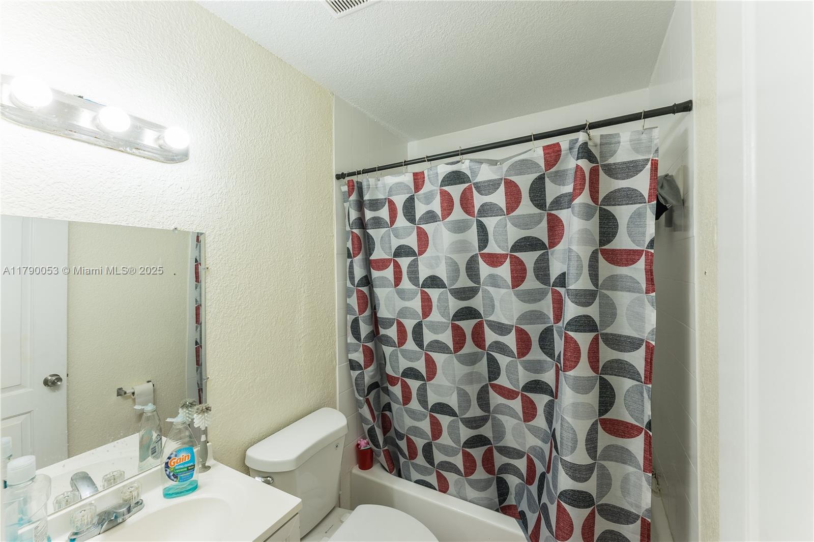 3793 NW 213th Ter, Miami Gardens, Florida image 4