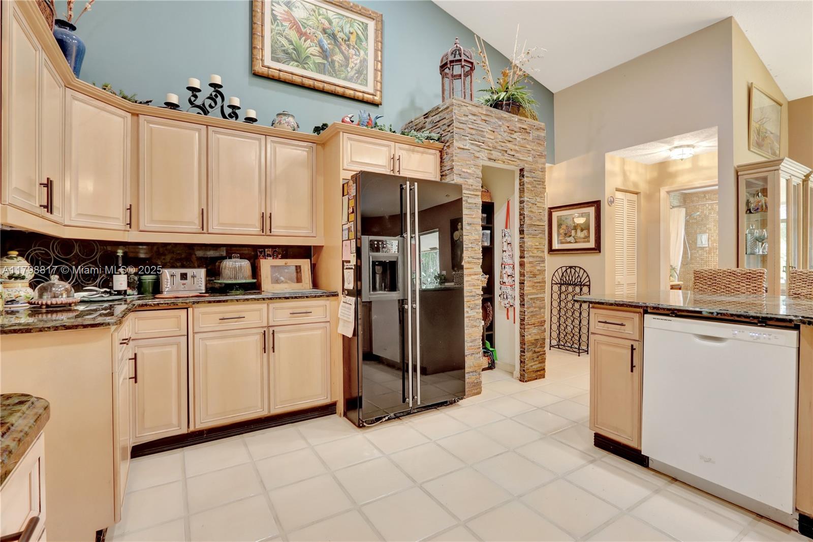 95 E Westwood Cir E