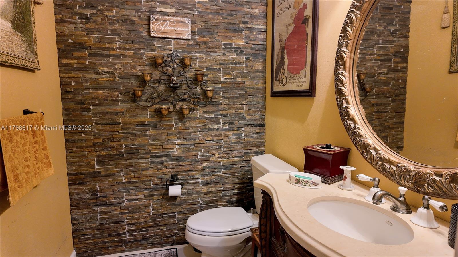 95 E Westwood Cir E, West Palm Beach, Florida image 5