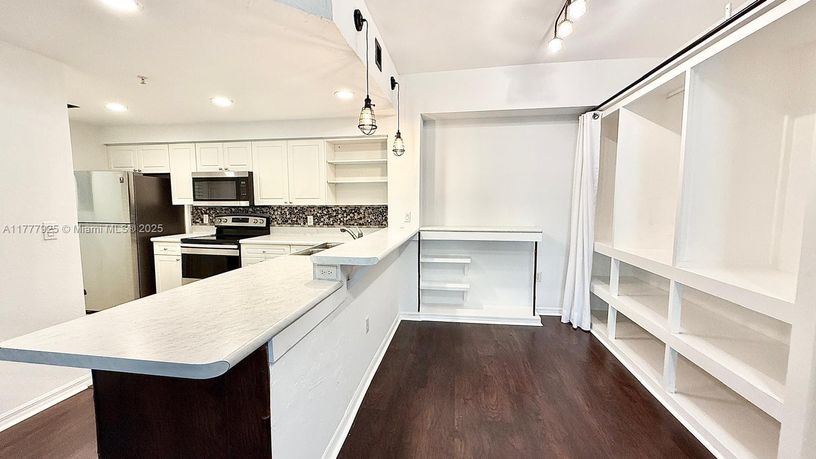 Property photo # 2