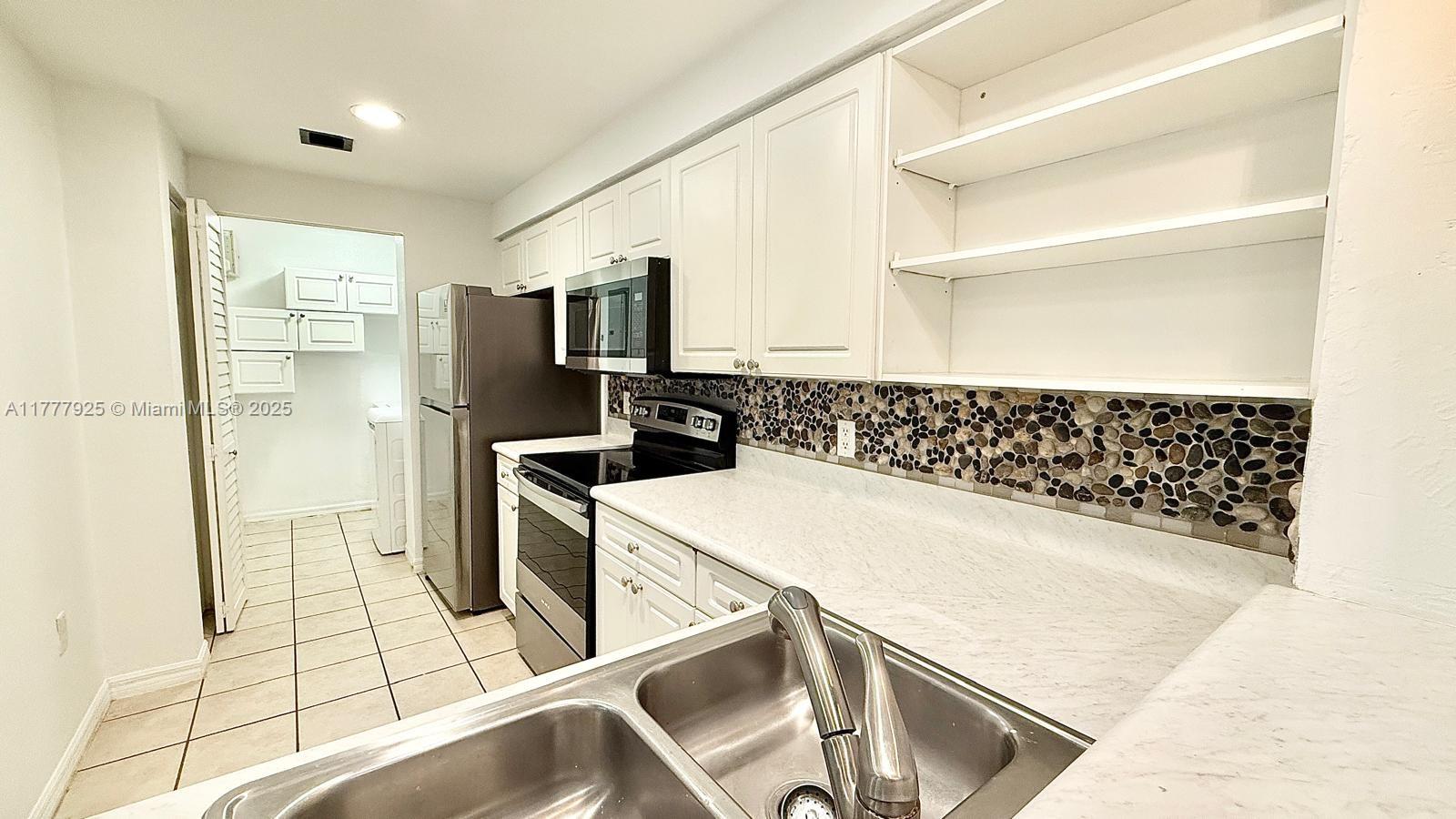 Property photo # 8