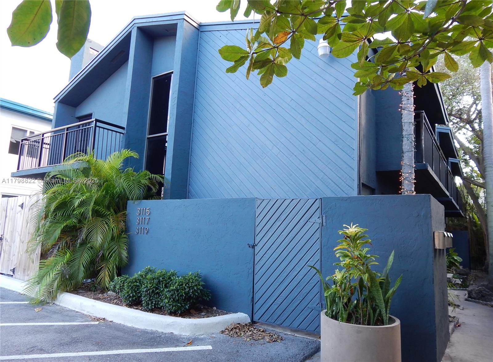 Property photo # 0