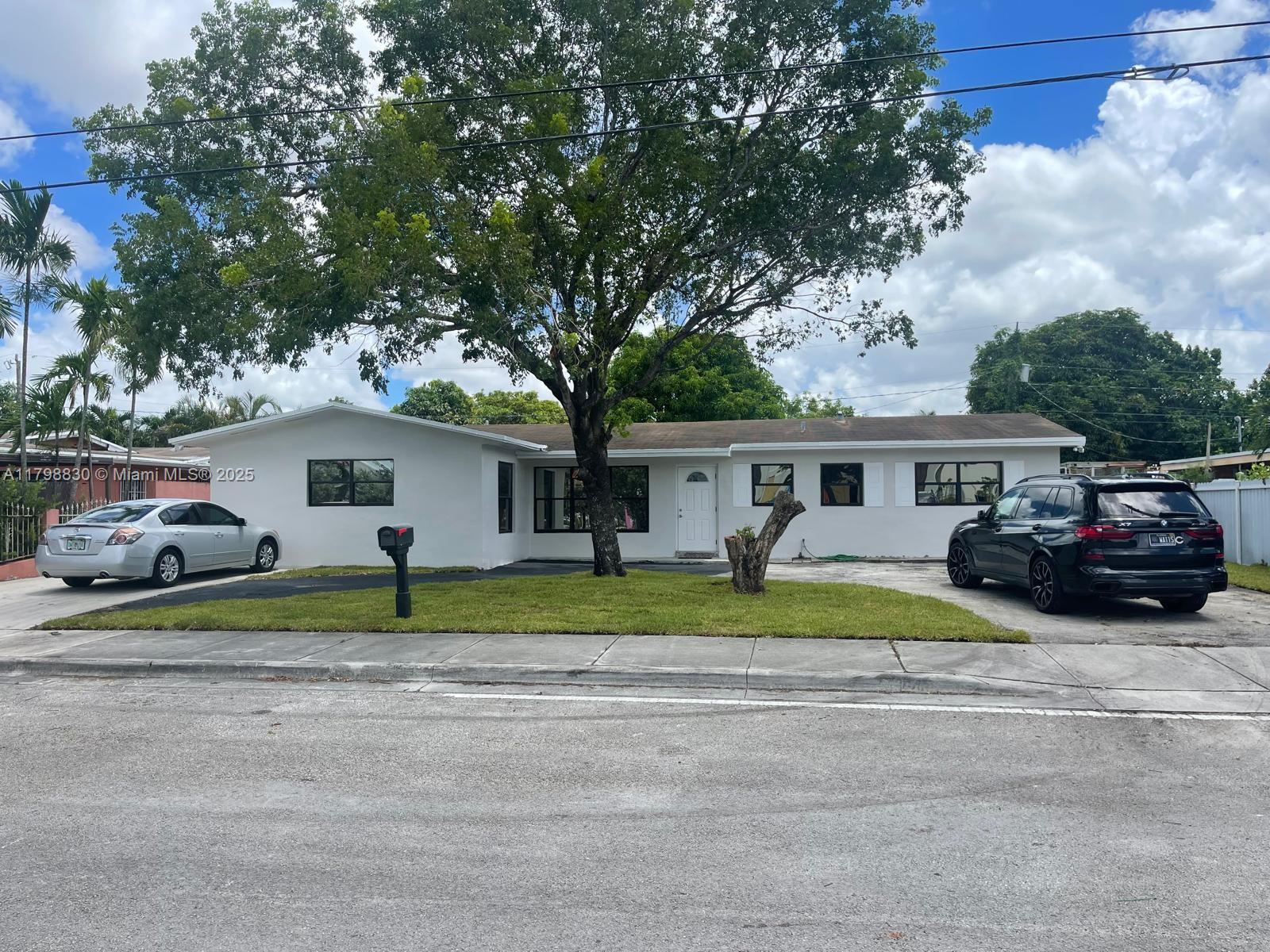 18031 NW 57th Ave, Miami Gardens, Florida image 1