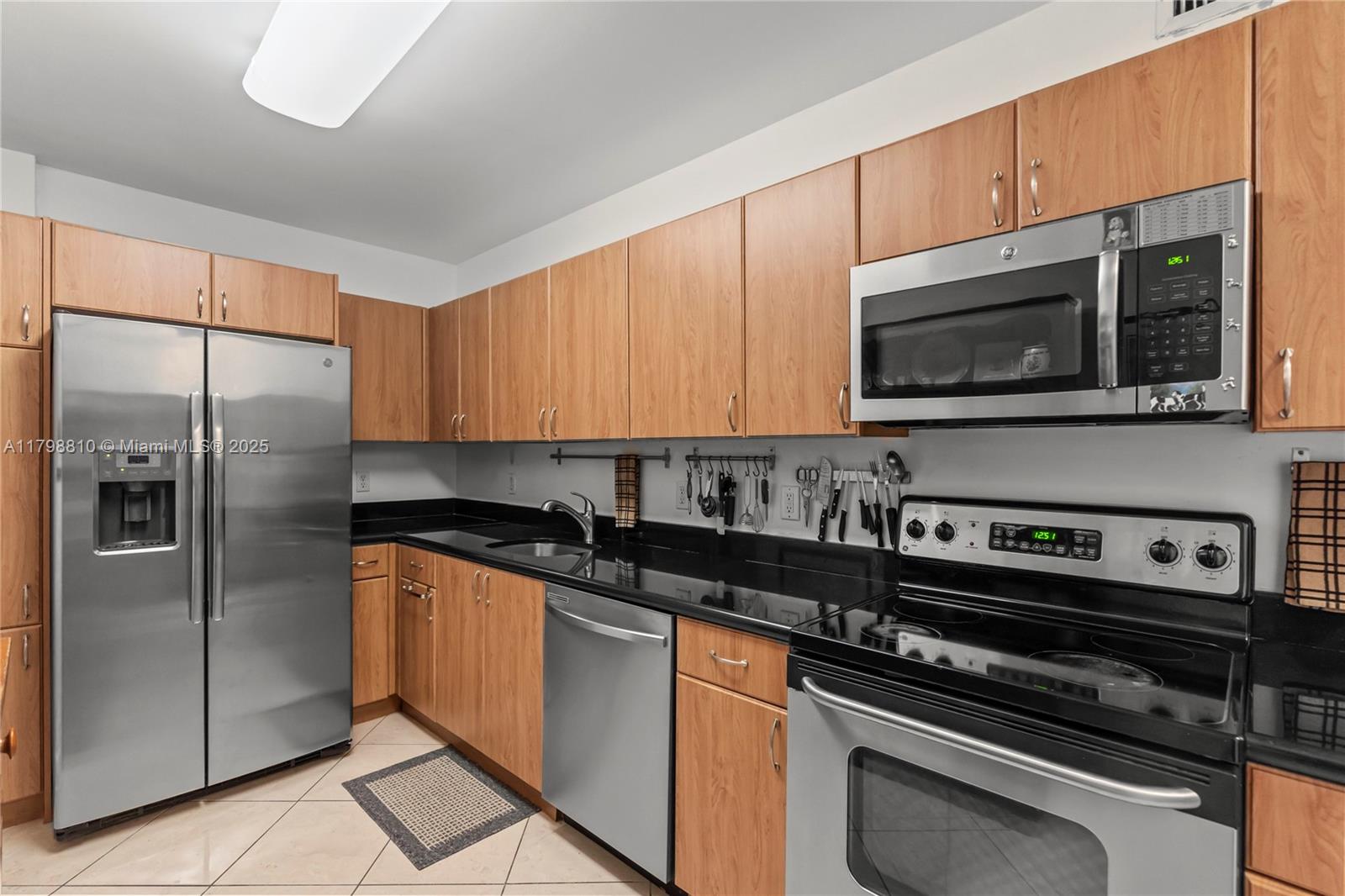 Property photo # 4