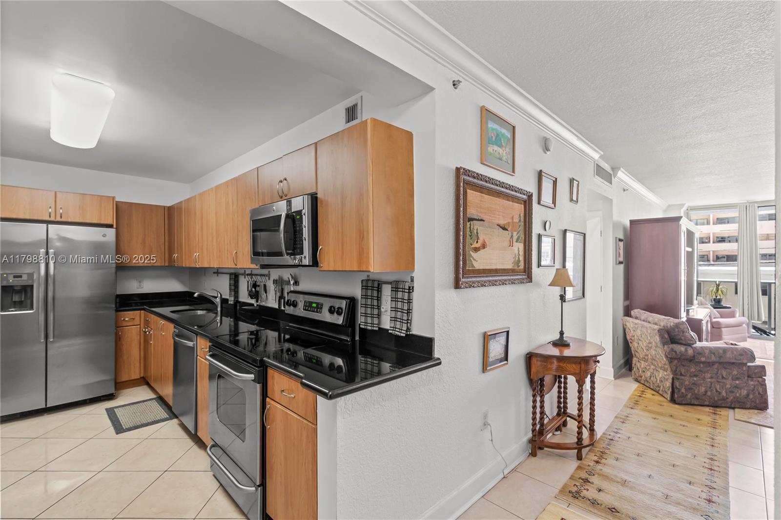 Property photo # 9