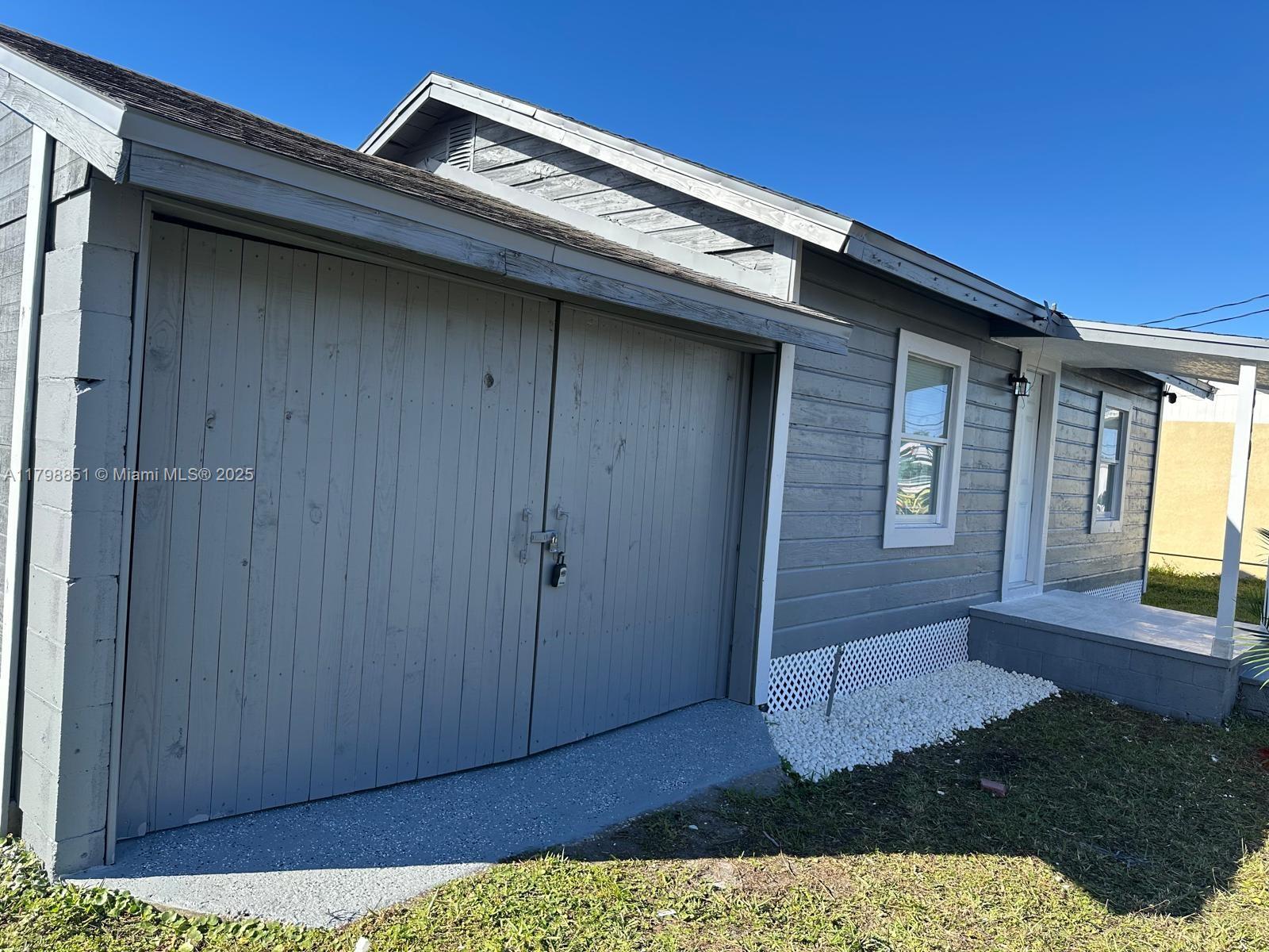 Property photo # 0