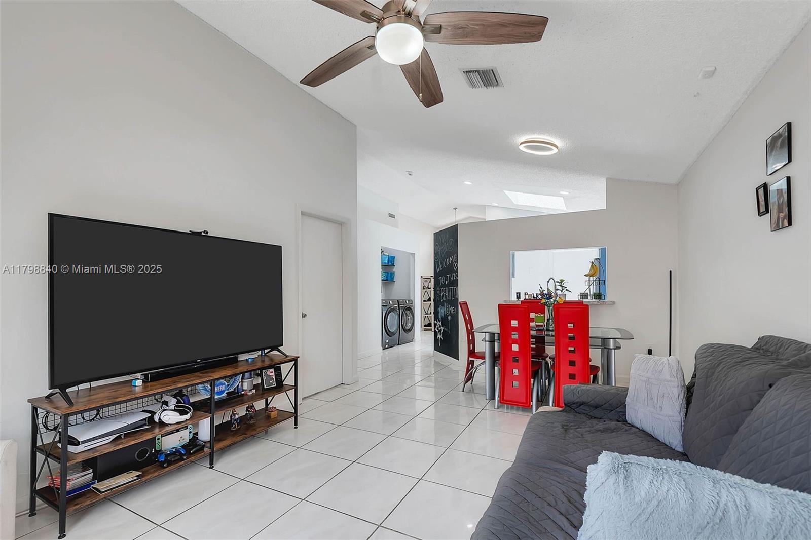 10066 SW 222nd Street, Cutler Bay, Florida image 11