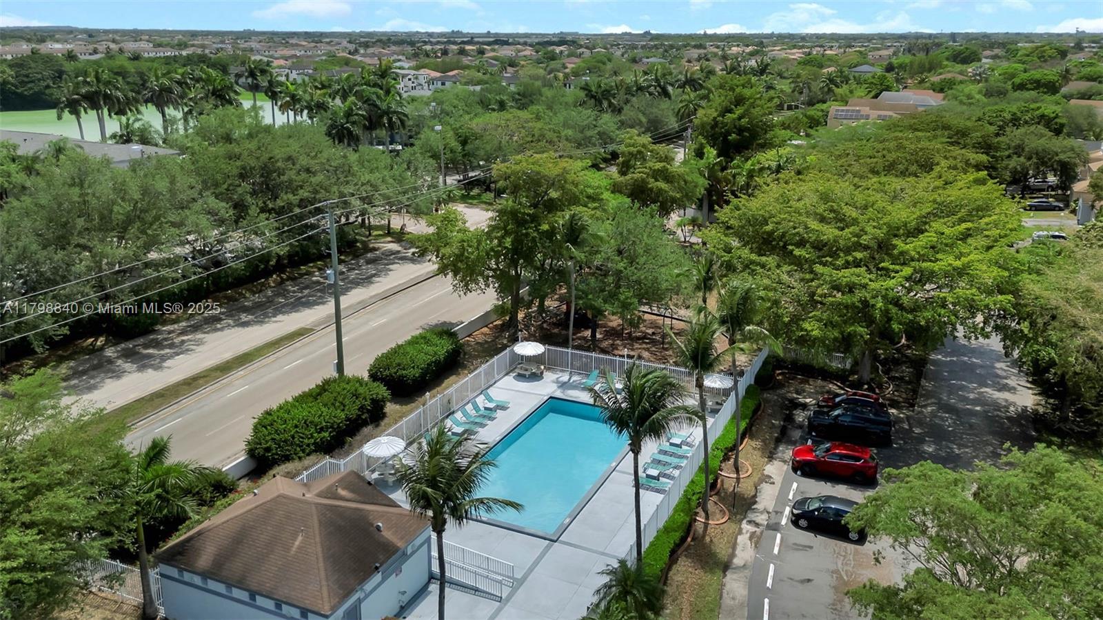10066 SW 222nd Street, Cutler Bay, Florida image 30
