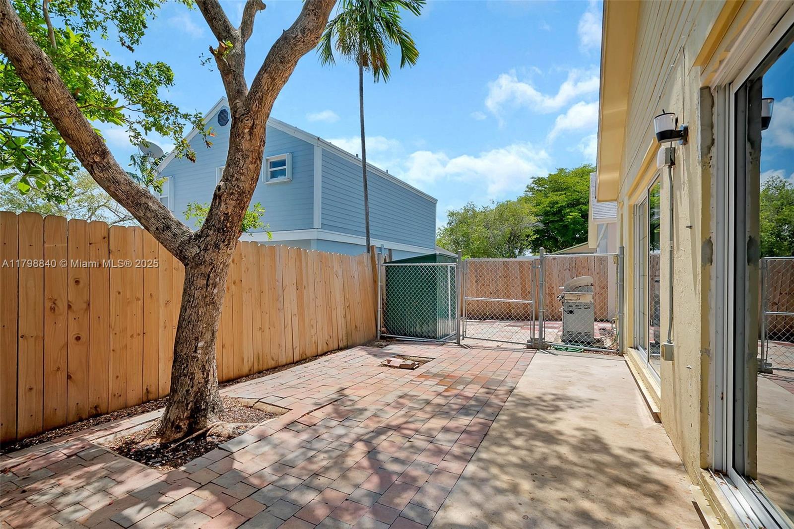 10066 SW 222nd Street, Cutler Bay, Florida image 5