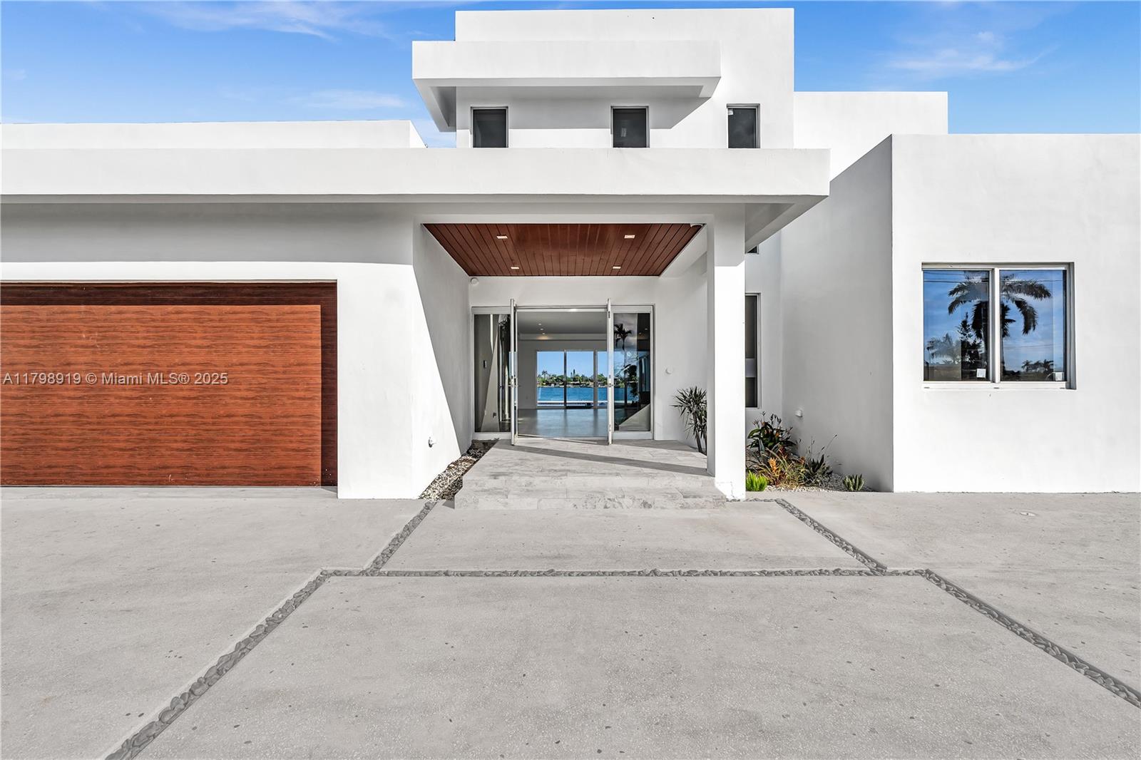 10755 52nd Ter, Miami, Florida 33165