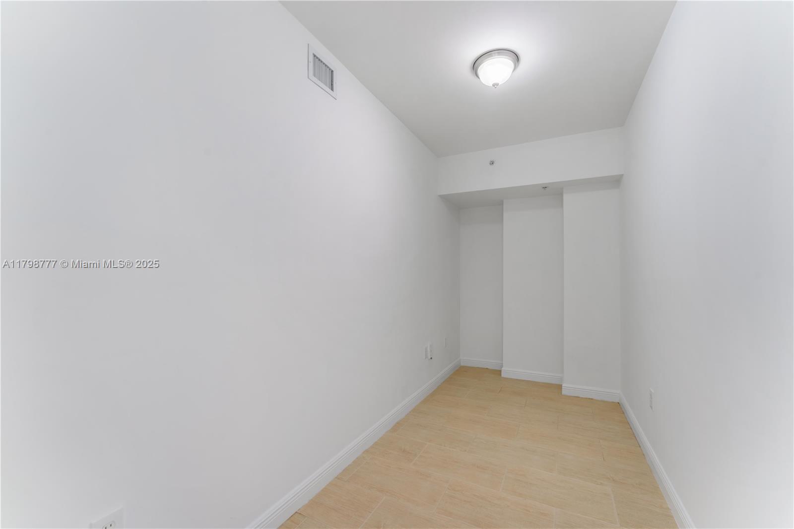 2425 SW 27th Ave #1408, Miami, Florida image 12