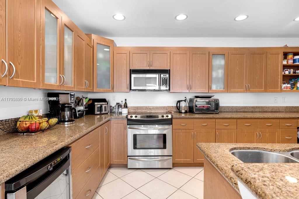 151 Crandon Blvd #926, Key Biscayne, Florida image 11
